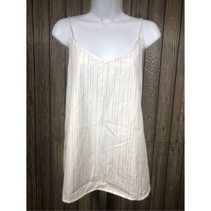 NWT LOFT size Large tank